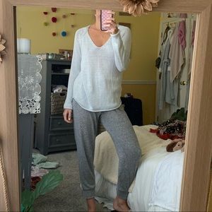 H&M basic light blue sweater